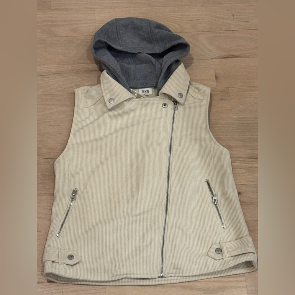 NEW Buckle BKE M Hoodie Vest Cord Beige w/Gray Fleece Detachable Hood Lined NWT